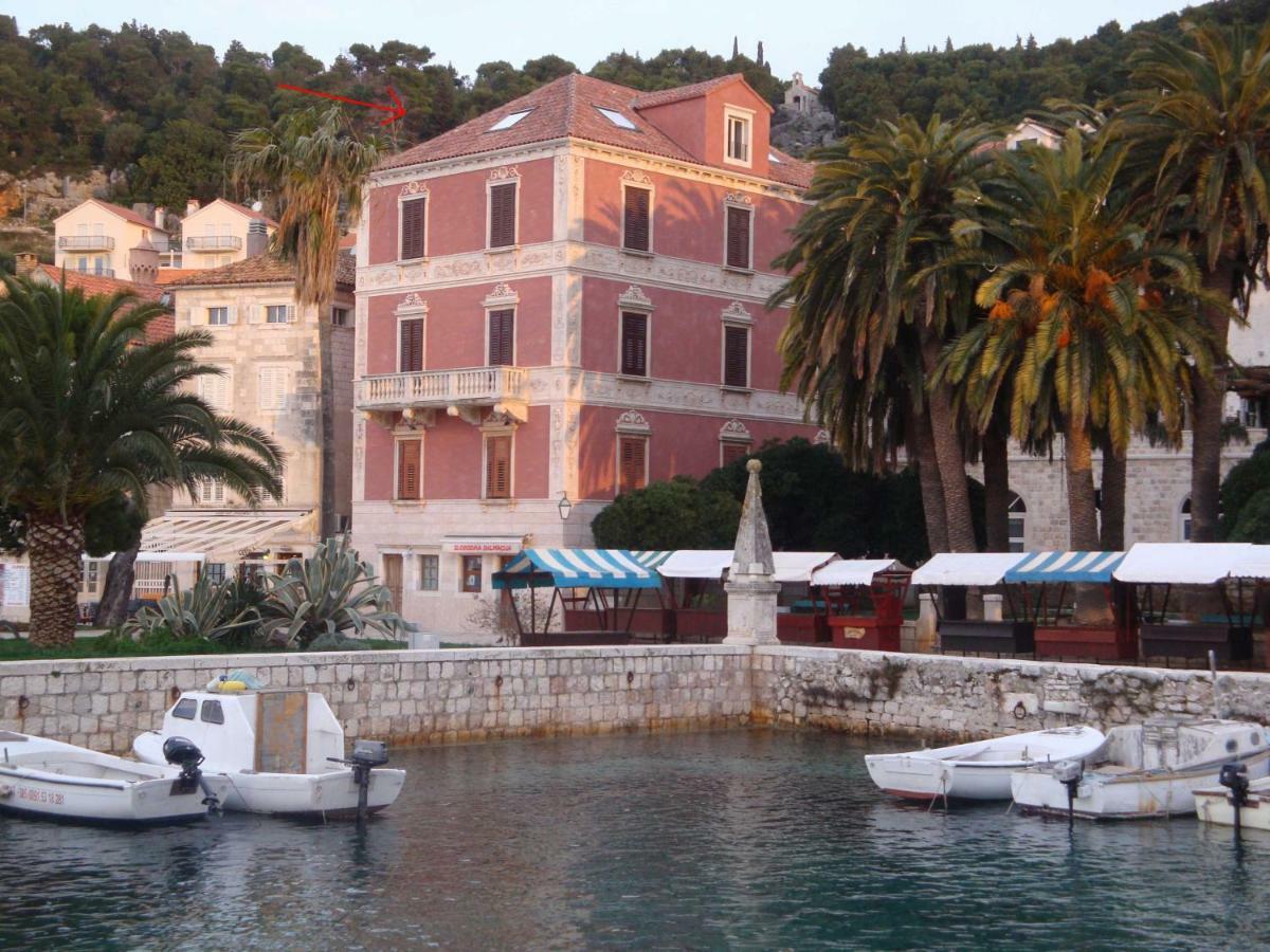 Hvar Attic Modern Design - Town Center With A Great View Hvar Town Luaran gambar