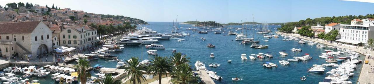 Hvar Attic Modern Design - Town Center With A Great View Hvar Town Luaran gambar
